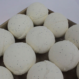 Simply Vanilla Jumbo Bath Bomb